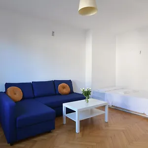 Wilcza 3 - Dla 4 Osob - 260m Do Ambasady - Duzy Balkon Od Strony Dziedzinca - Wifi - Good Warszawa